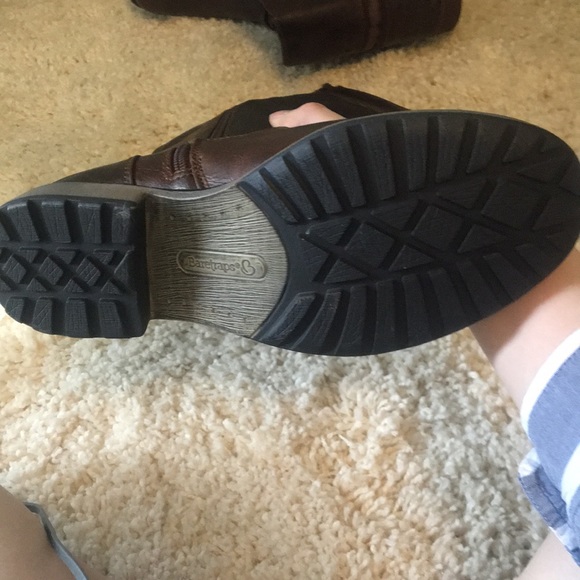 Baretraps brown boots size 8 - Picture 2 of 2